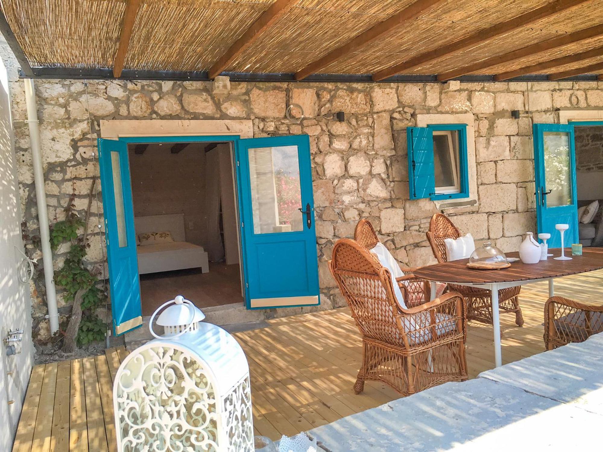 Eco Aparthotel The Dreamers'S Club Lumbarda Bagian luar foto